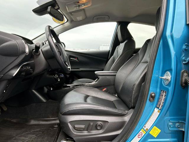 Used 2020 Toyota Prius Prime Limited FWD image 12