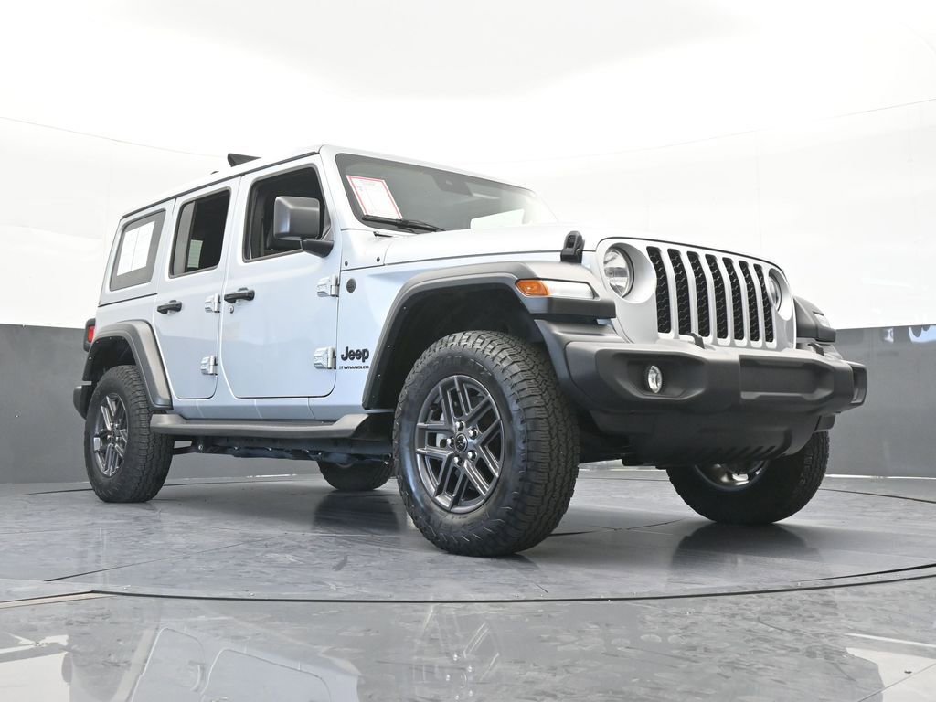 Used 2024 Jeep Wrangler Sport S AWD/4WD image 58