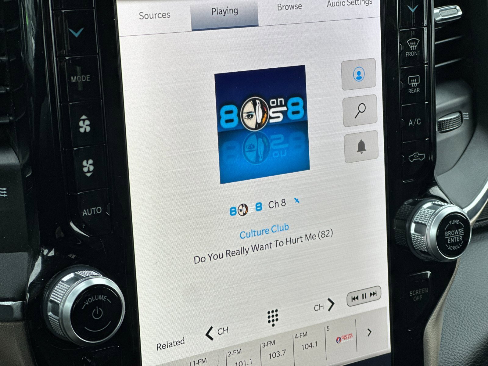 Used 2024 RAM 2500 Laramie image 17