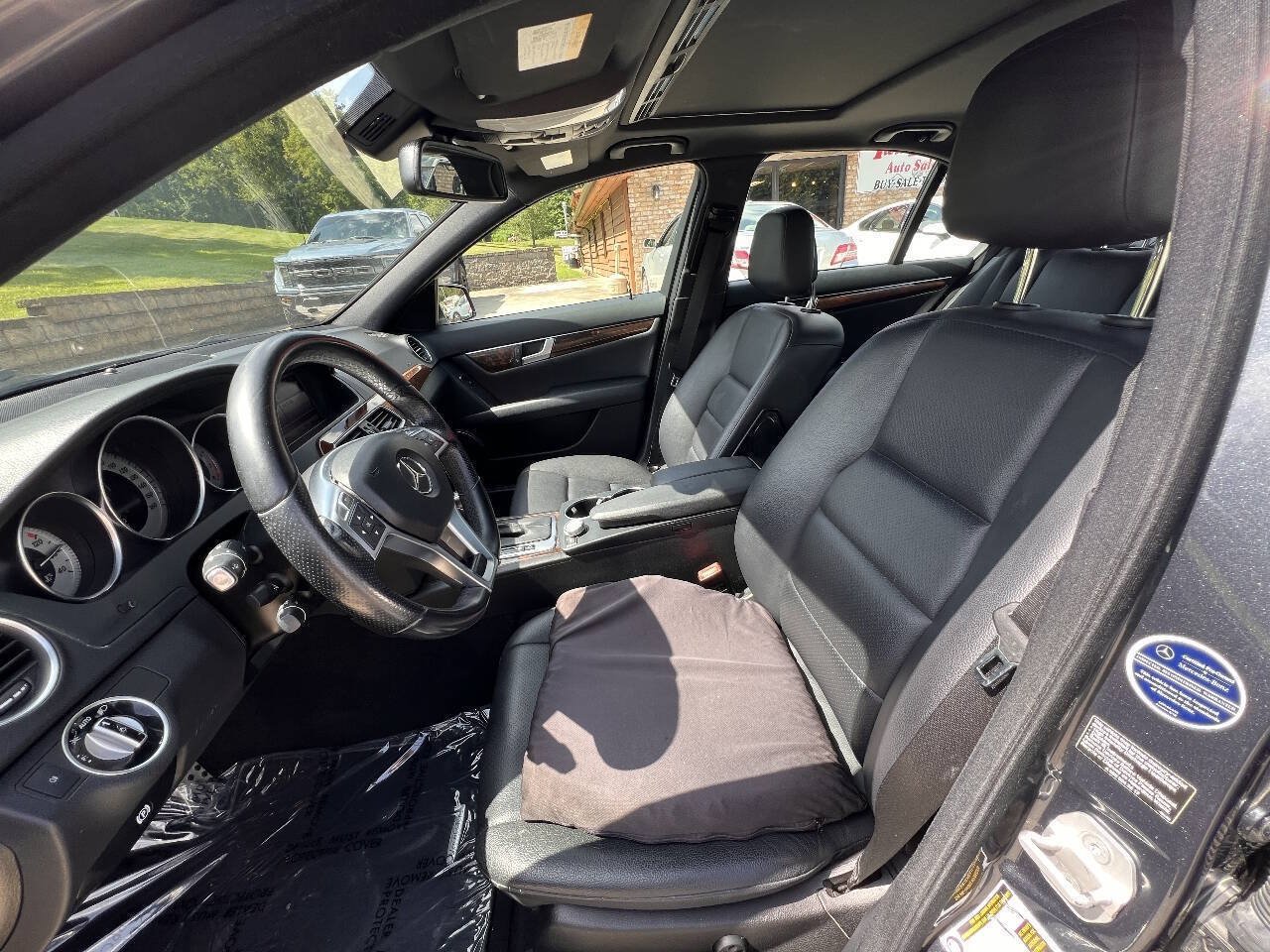 Used 2013 Mercedes-Benz C 300 4MATIC Sedan image 10