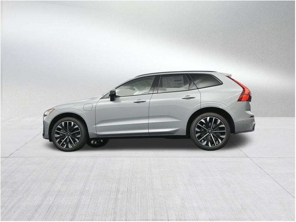 New 2026 Volvo XC60 T8 Ultra w/ Protection Package Premier AWD/4WD image 22