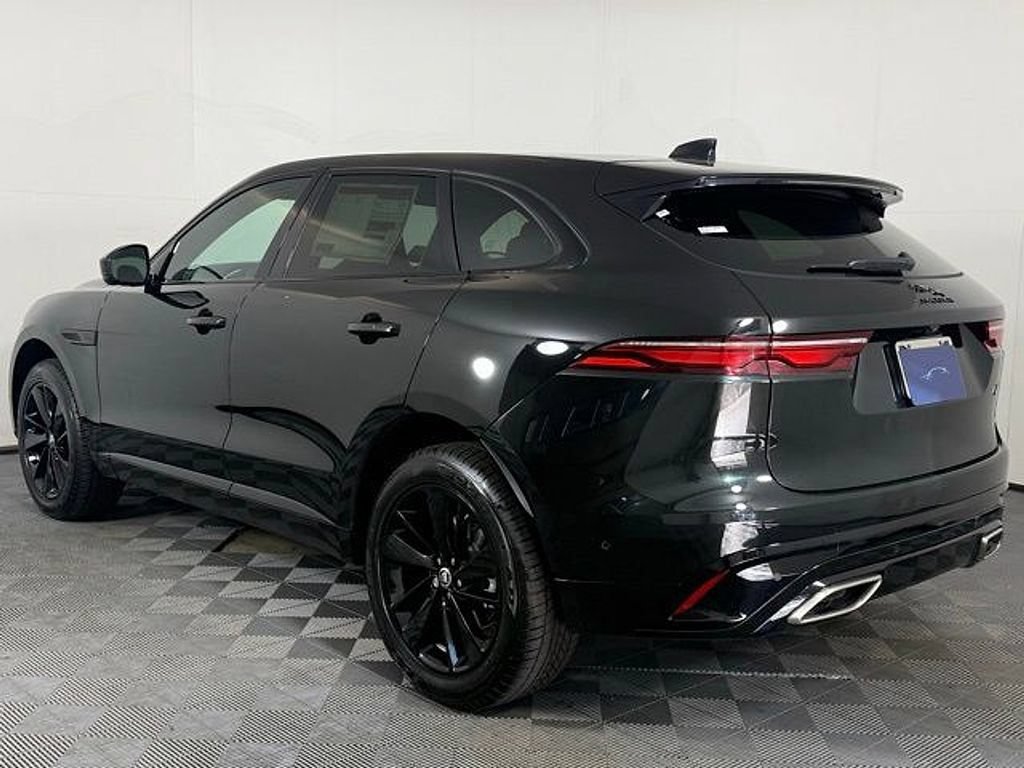 New 2026 Jaguar F-PACE R-Dynamic S AWD/4WD image 6
