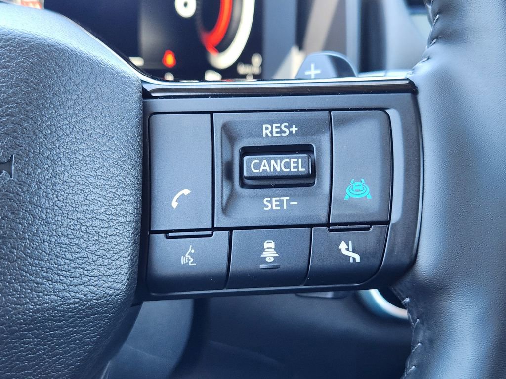 Used 2025 Nissan Rogue SL w/ Tech Package AWD/4WD image 24