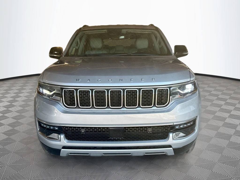 Used 2024 Jeep Wagoneer Series II w/ Flexible Seating Group RWD image 2
