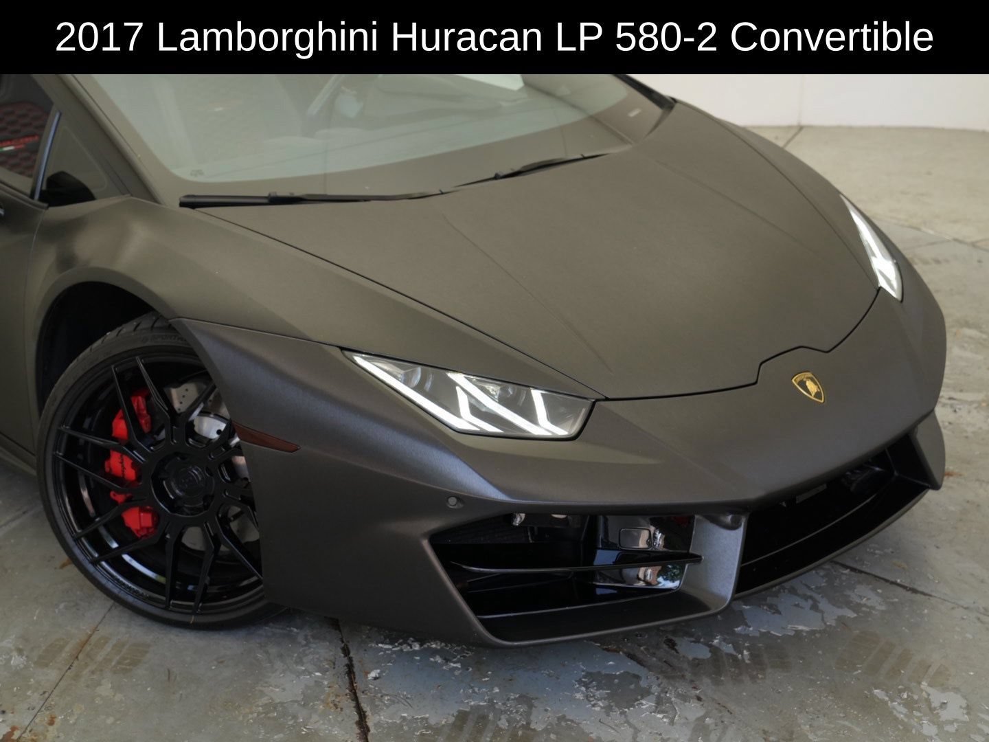Used 2017 Lamborghini Huracan LP 580-2 RWD image 2