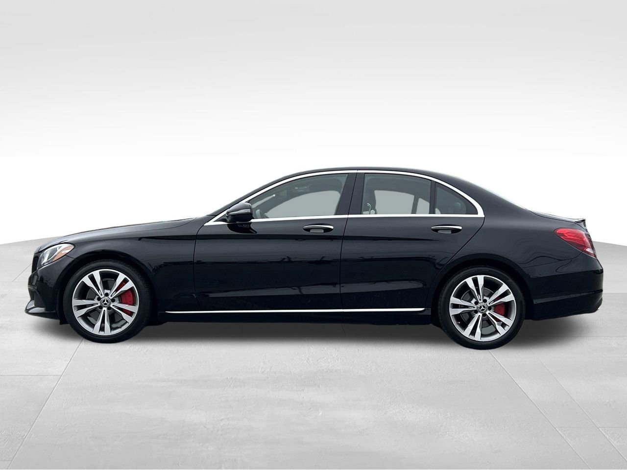 Used 2018 Mercedes-Benz C 300 Sedan image 26