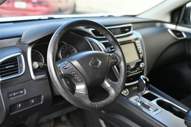 Used 2020 Nissan Murano SV image 19
