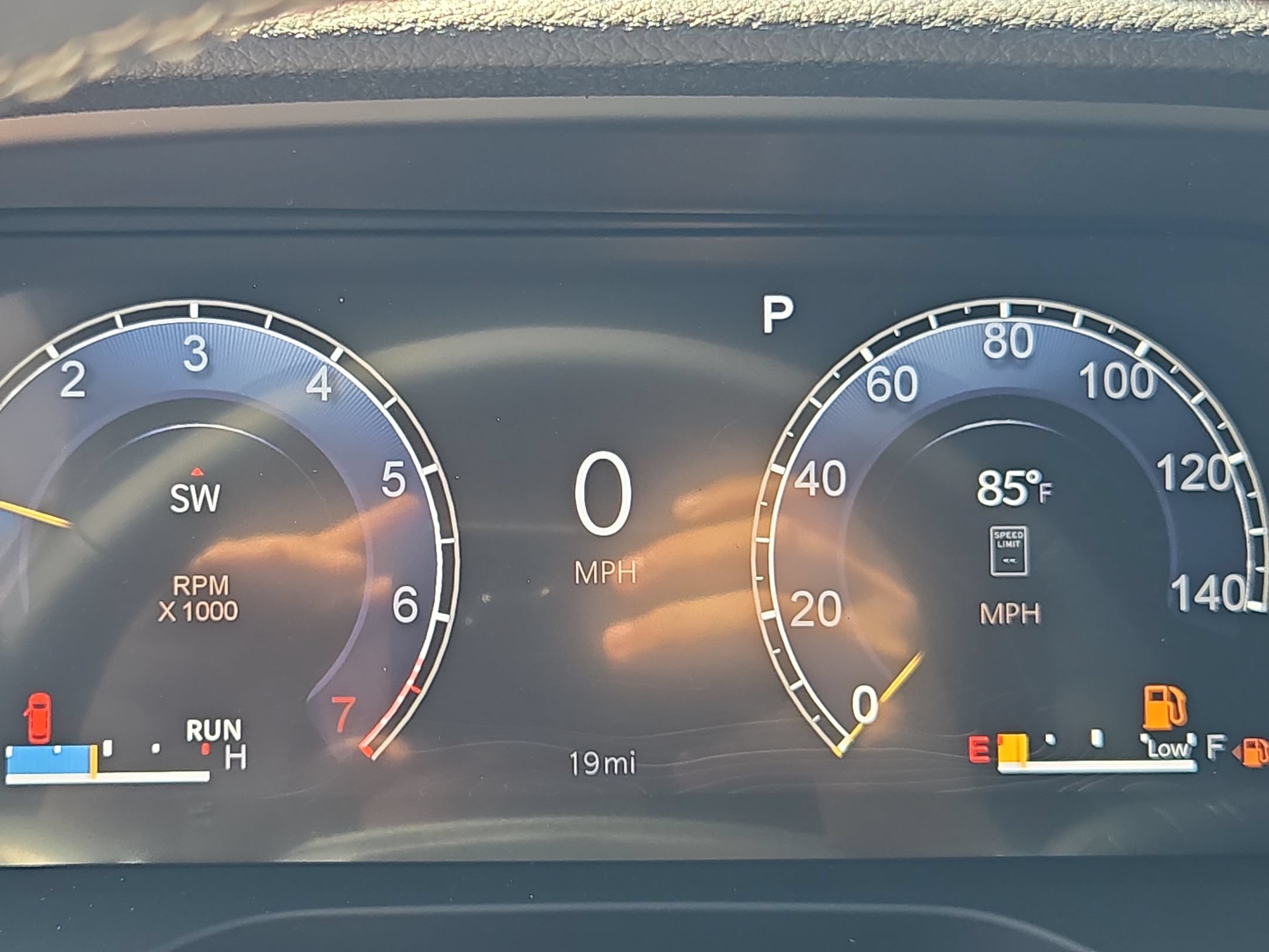 New 2027 Jeep Grand Cherokee Limited AWD/4WD image 25