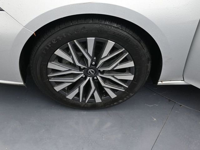 Used 2023 Nissan Altima 2.5 SV image 9