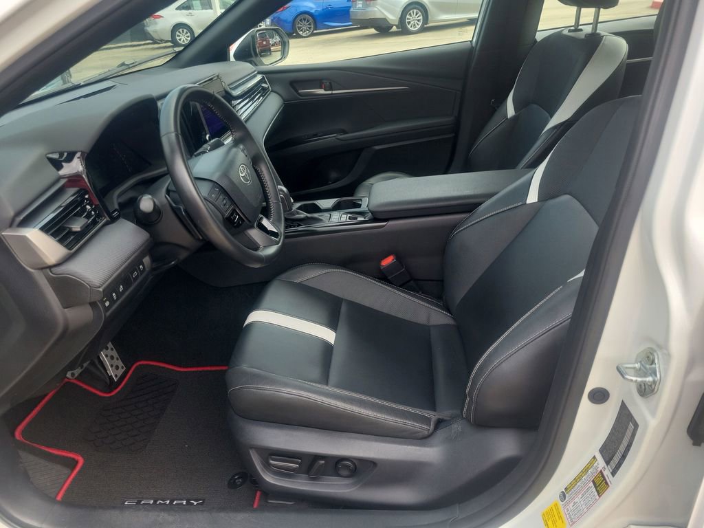 Certified 2025 Toyota Camry SE image 15