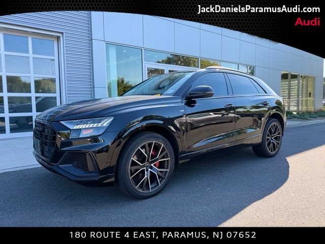 Used 2023 Audi Q8 Premium Plus w/ Premium Plus Package