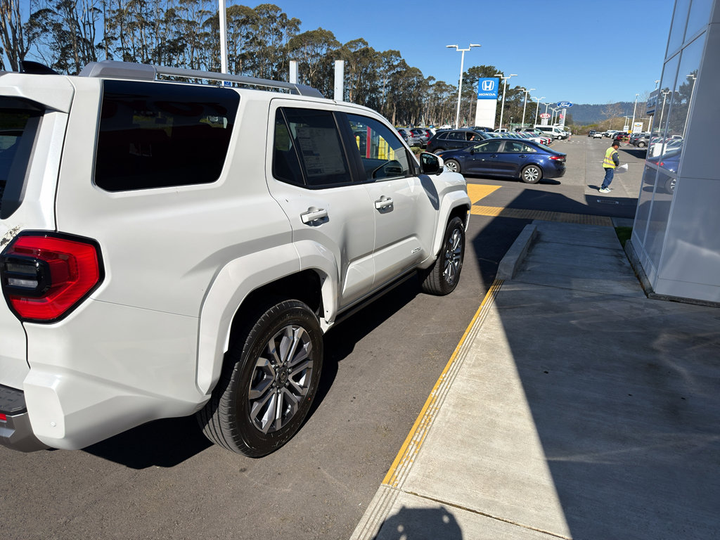 New 2026 Toyota 4Runner Limited image 32