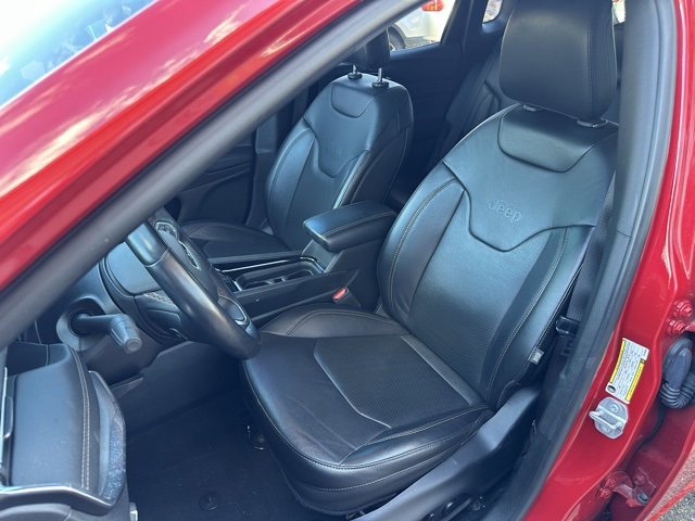 Used 2022 Jeep Compass Limited image 9