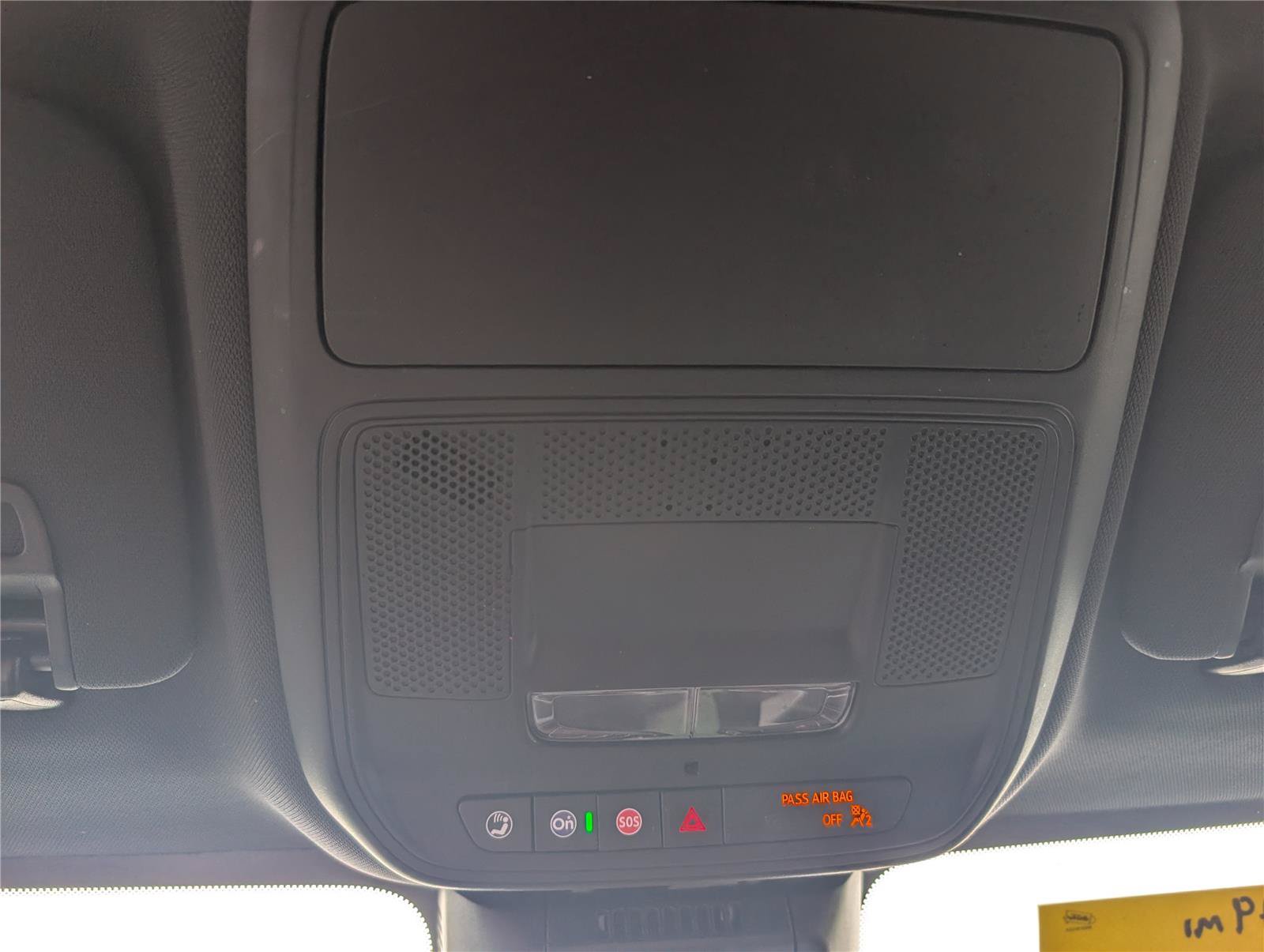 Used 2025 Chevrolet Equinox LT FWD image 28