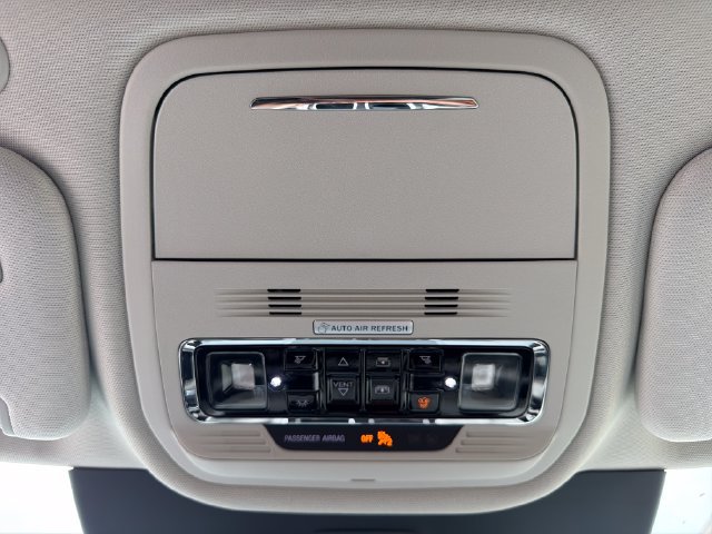 New 2027 Lincoln Aviator AWD image 34