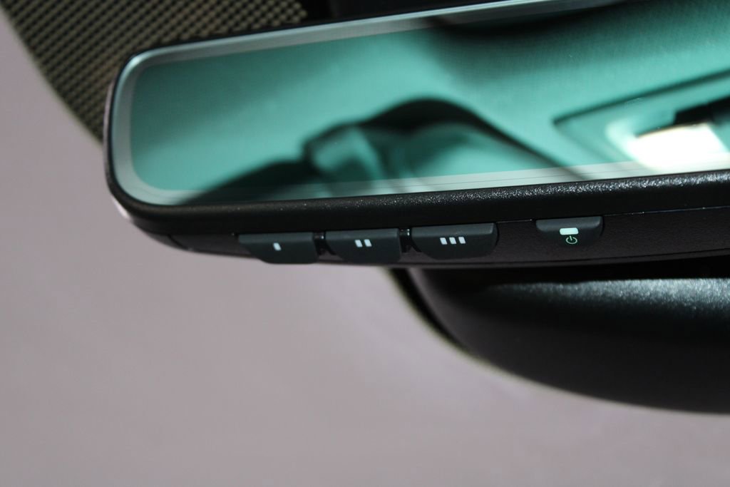 Used 2023 Honda Pilot Elite image 55