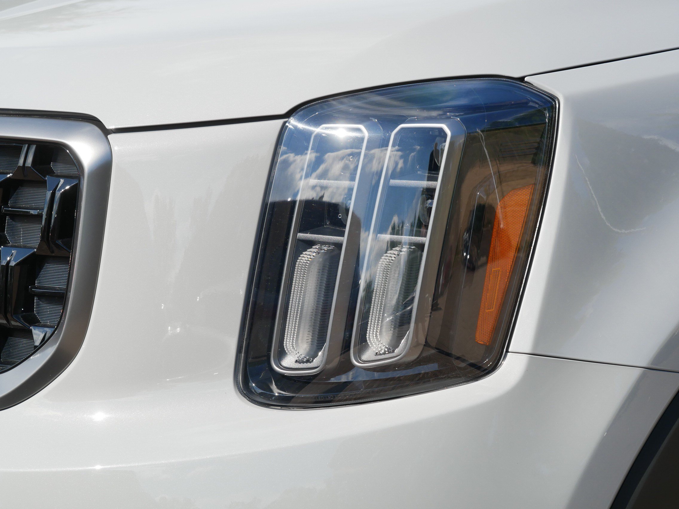 Certified 2023 Kia Telluride SX X-Line AWD/4WD image 16