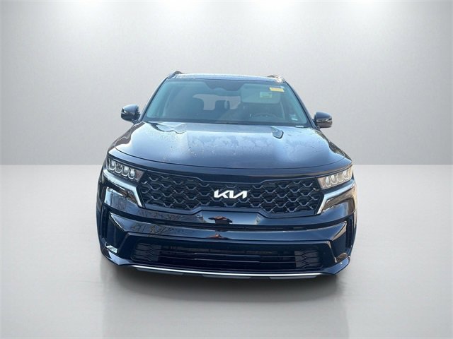 Certified 2023 Kia Sorento S w/ Panoramic Sunroof Package image 2