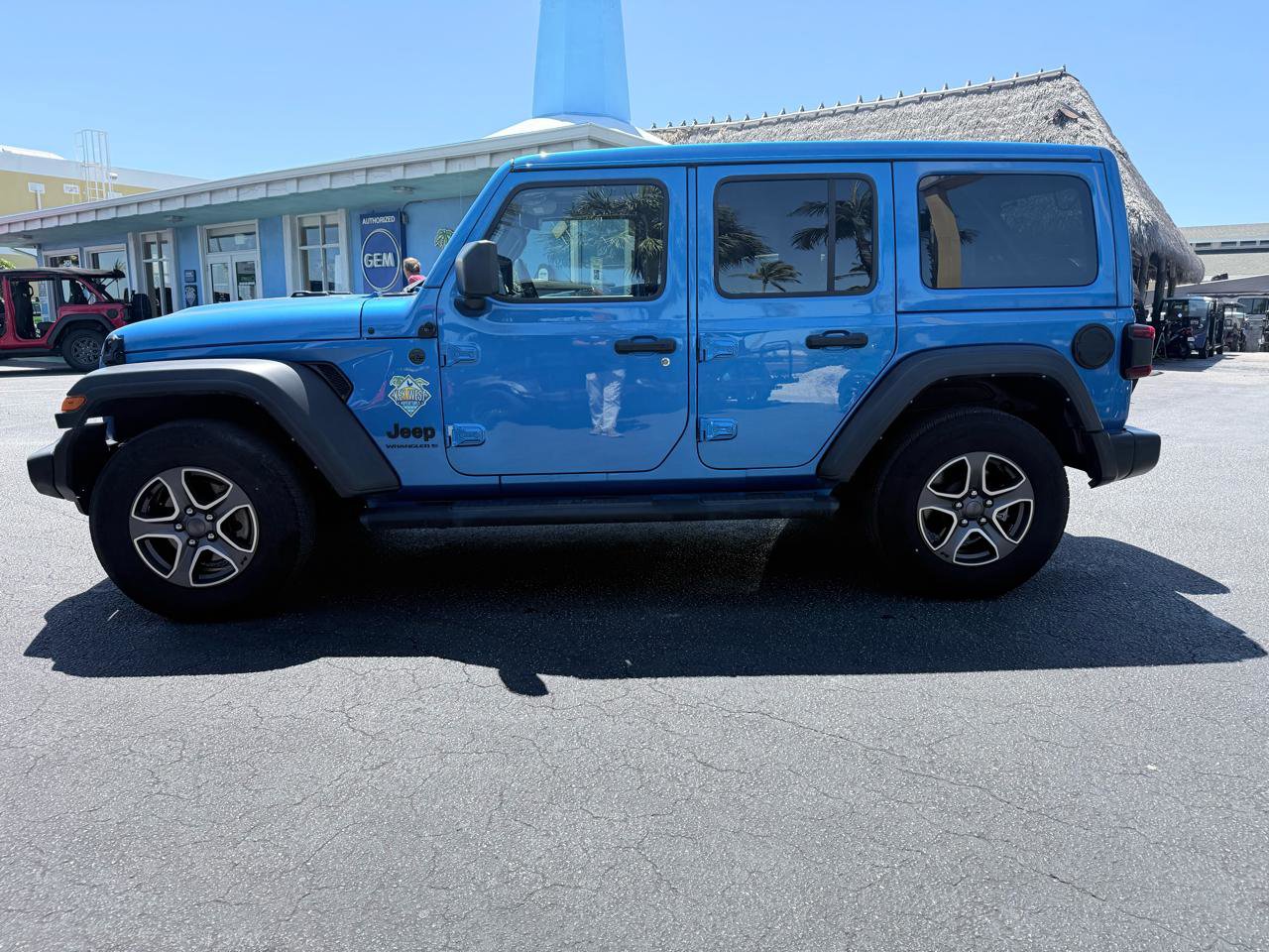 Used 2023 Jeep Wrangler Unlimited Sport w/ Sun And Sound Package image 4