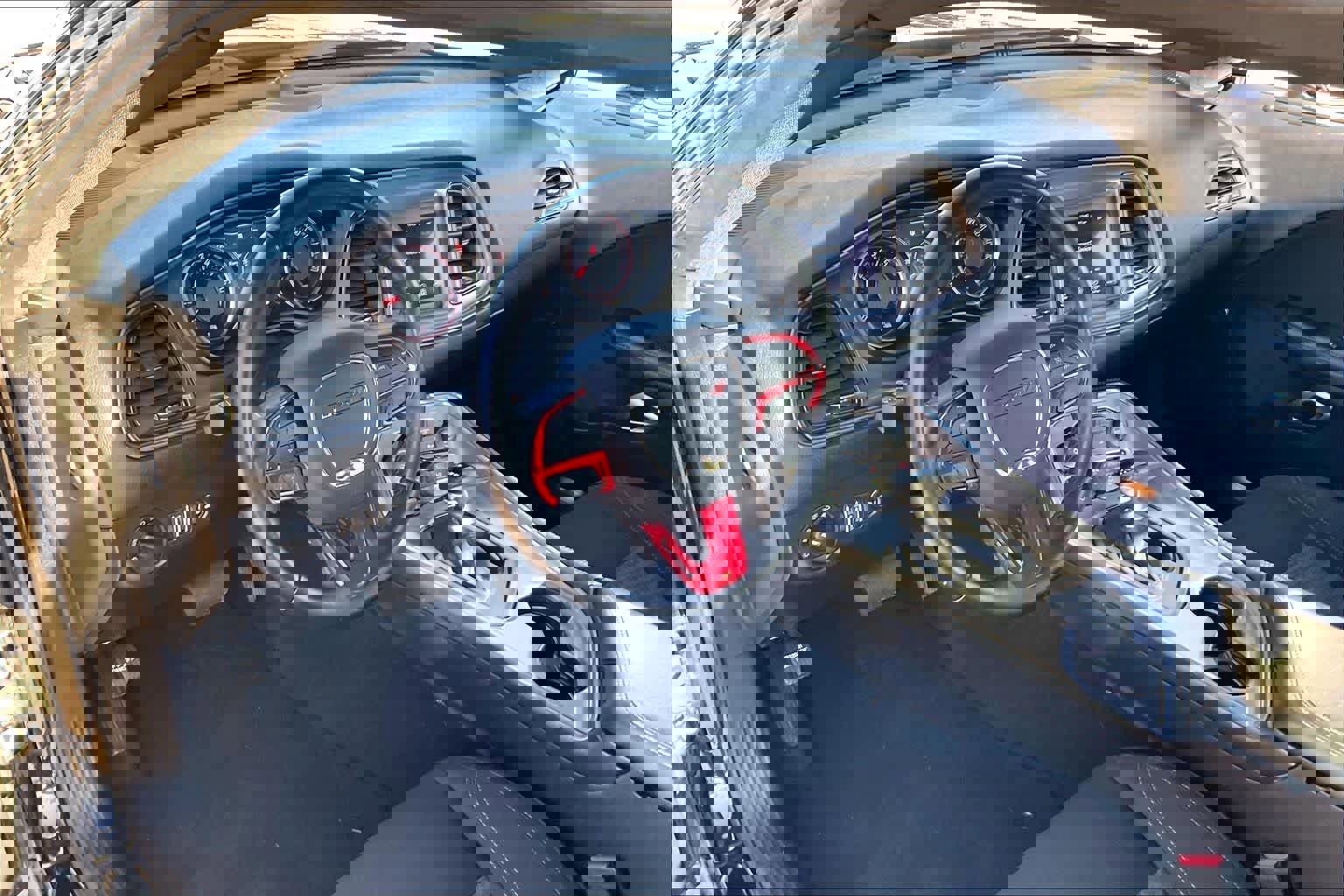 Used 2023 Dodge Challenger SXT image 15