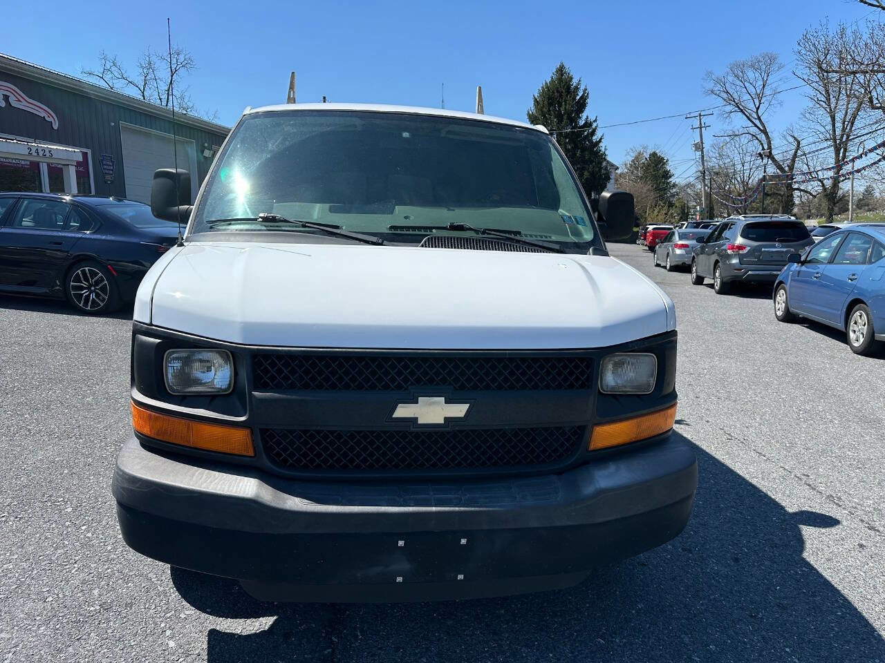 Used 2012 Chevrolet Express 1500 image 2