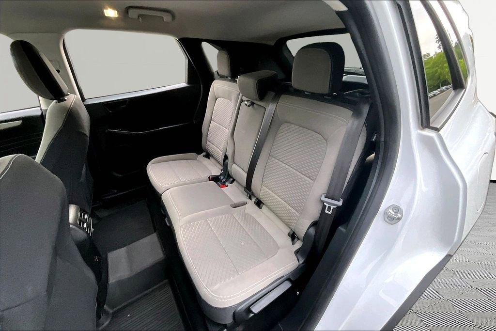 Used 2022 Ford Escape SE w/ Convenience Package AWD/4WD image 16