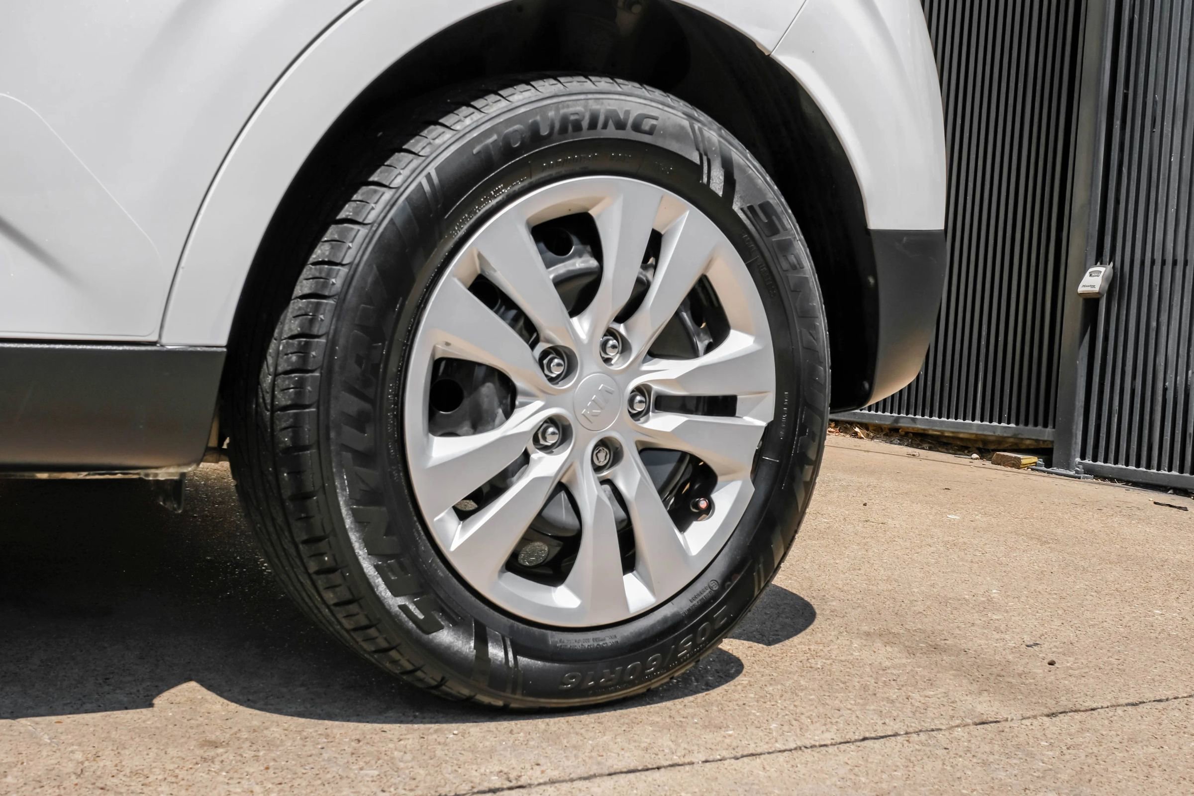 Used 2020 Kia Soul LX image 55