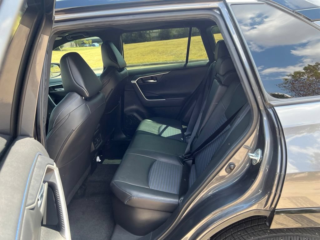 Used 2024 Toyota RAV4 XSE AWD/4WD image 27
