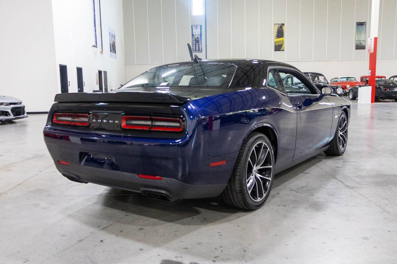 Used 2017 Dodge Challenger R/T Scat Pack RWD image 6