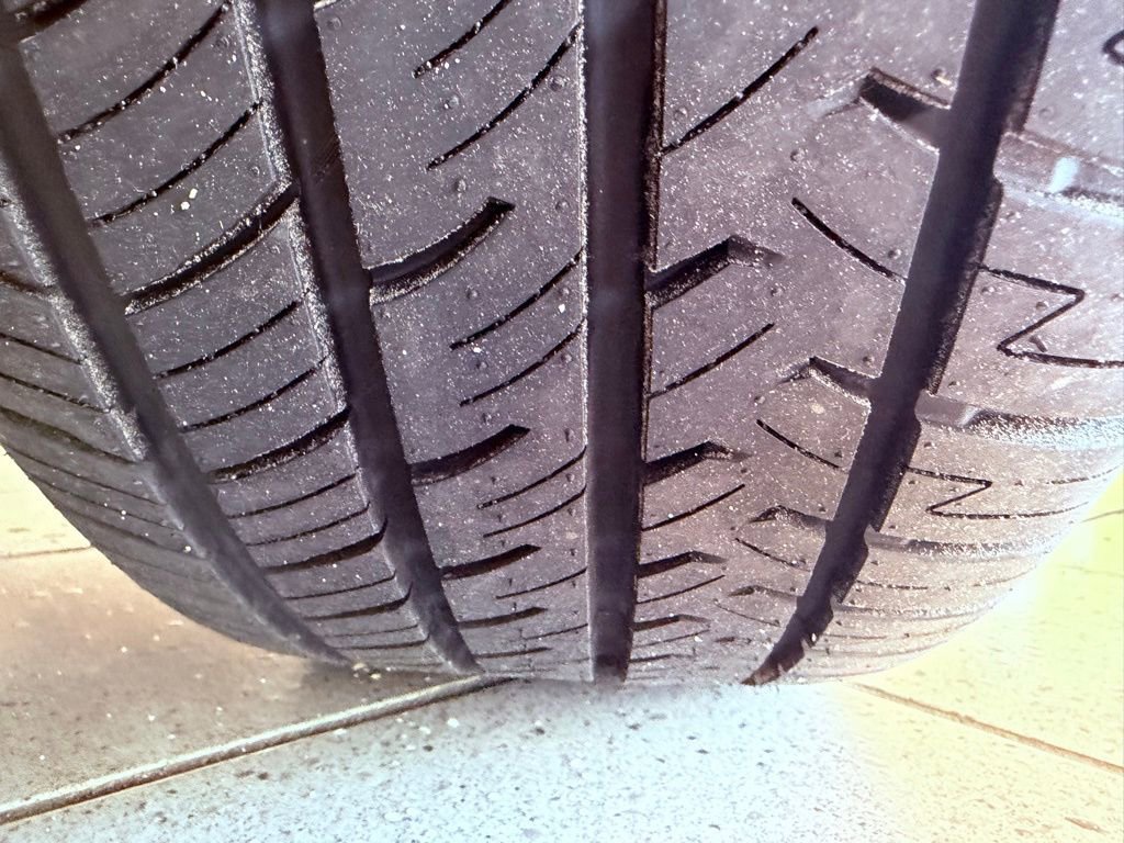 Used 2017 Mercedes-Benz E 300 image 16