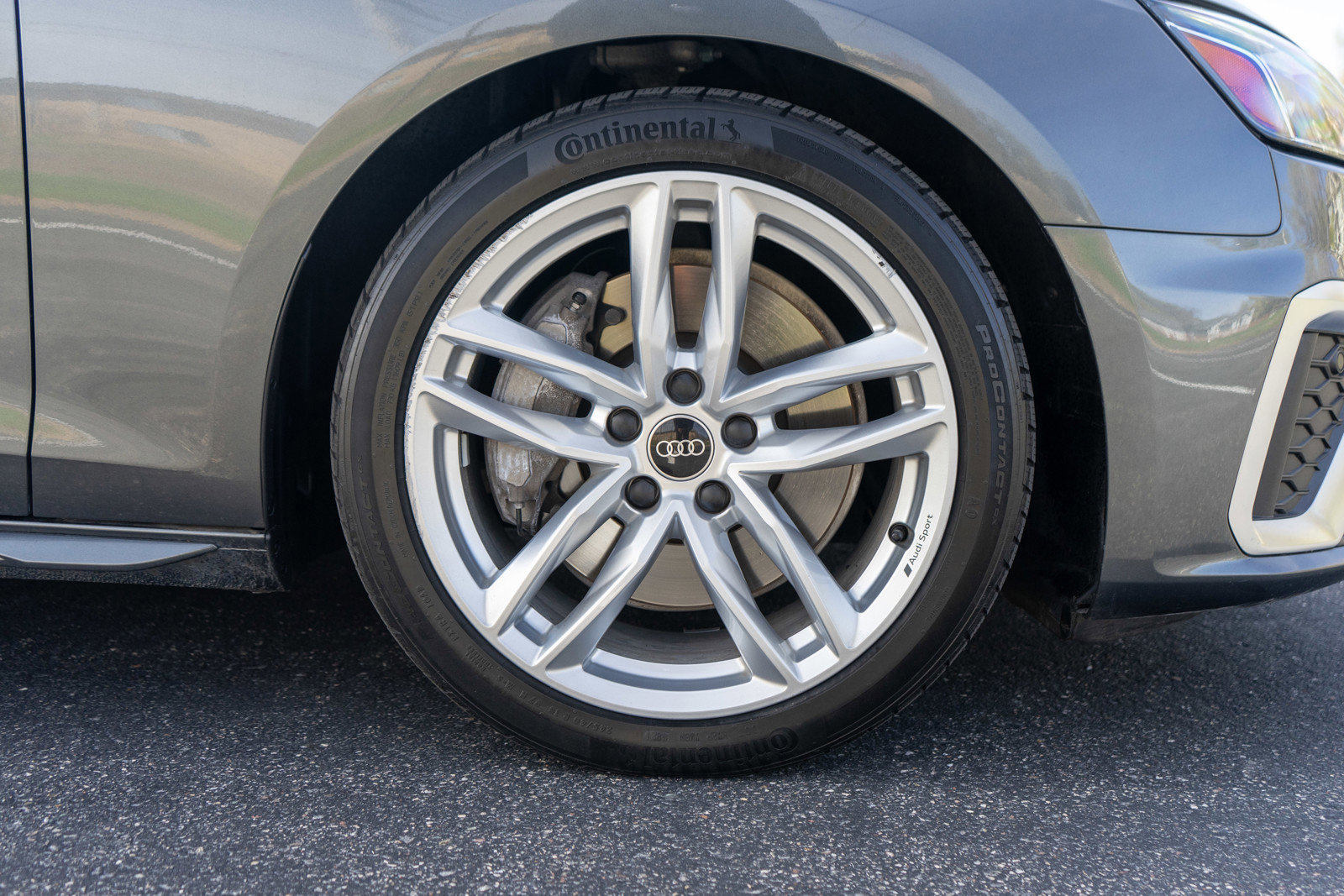 Used 2022 Audi A4 2.0T Premium Plus w/ Premium Plus Package AWD/4WD image 10