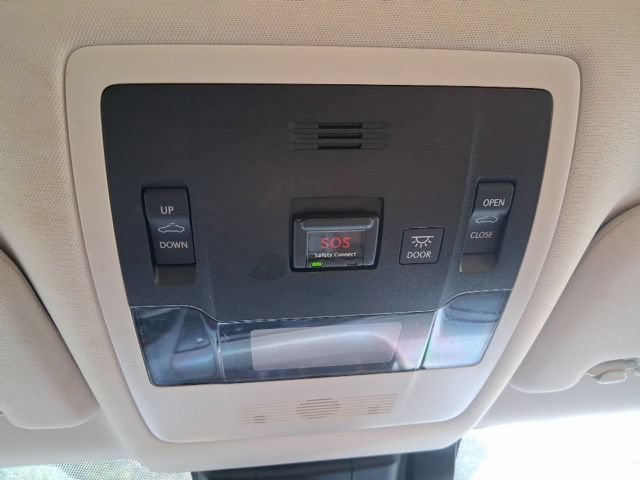 Used 2019 Lexus UX 200 w/ Accessory Package FWD image 24