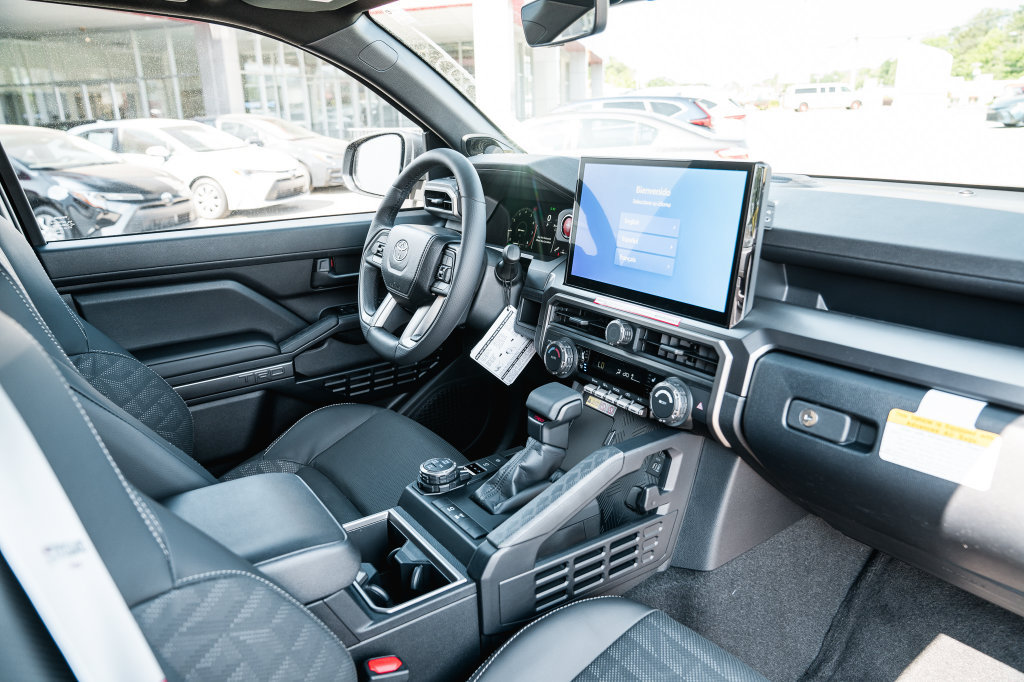 New 2026 Toyota 4Runner TRD Off-Road Premium AWD/4WD image 11