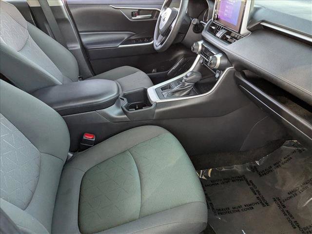 Used 2023 Toyota RAV4 XLE image 20