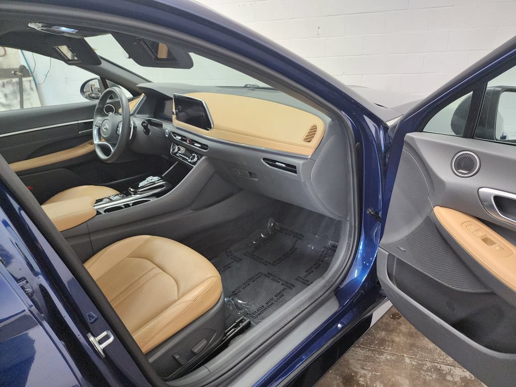 Used 2021 Hyundai Sonata Limited FWD image 34