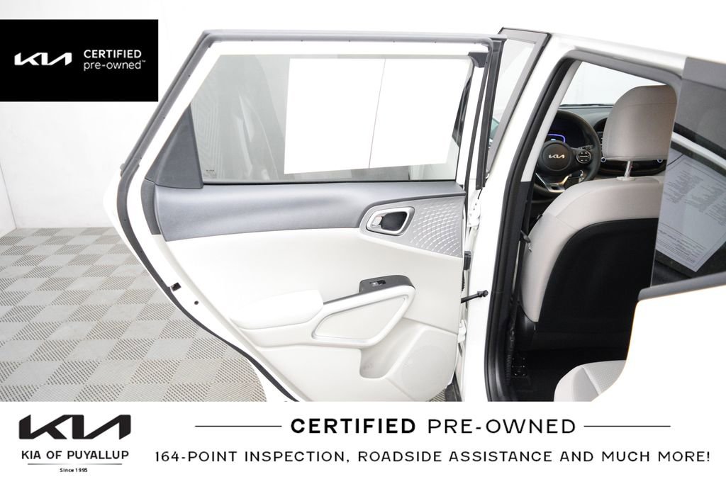 Certified 2025 Kia Soul LX FWD image 12