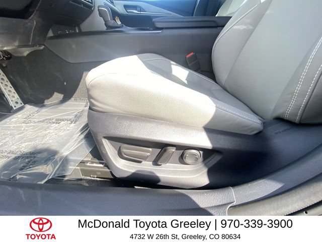 New 2025 Toyota Camry SE AWD/4WD image 12
