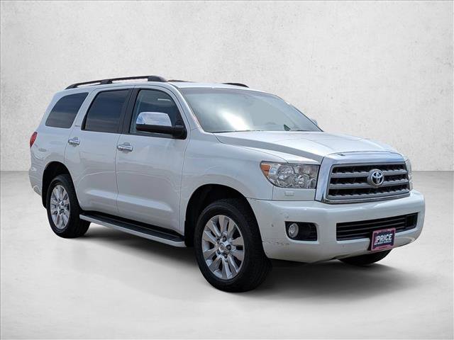 Used 2014 Toyota Sequoia Platinum AWD/4WD image 3