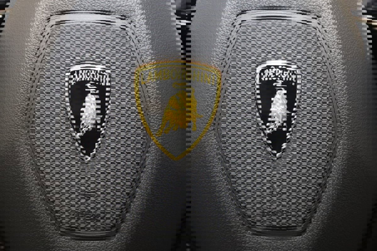 Used 2022 Lamborghini Huracan EVO image 54