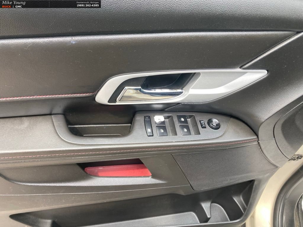 Used 2011 GMC Terrain SLE FWD image 18