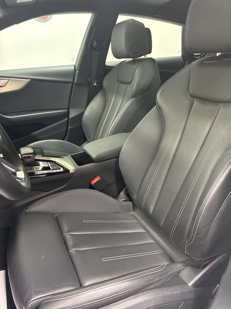Used 2025 Audi A5 2.0T Premium Plus AWD/4WD image 14