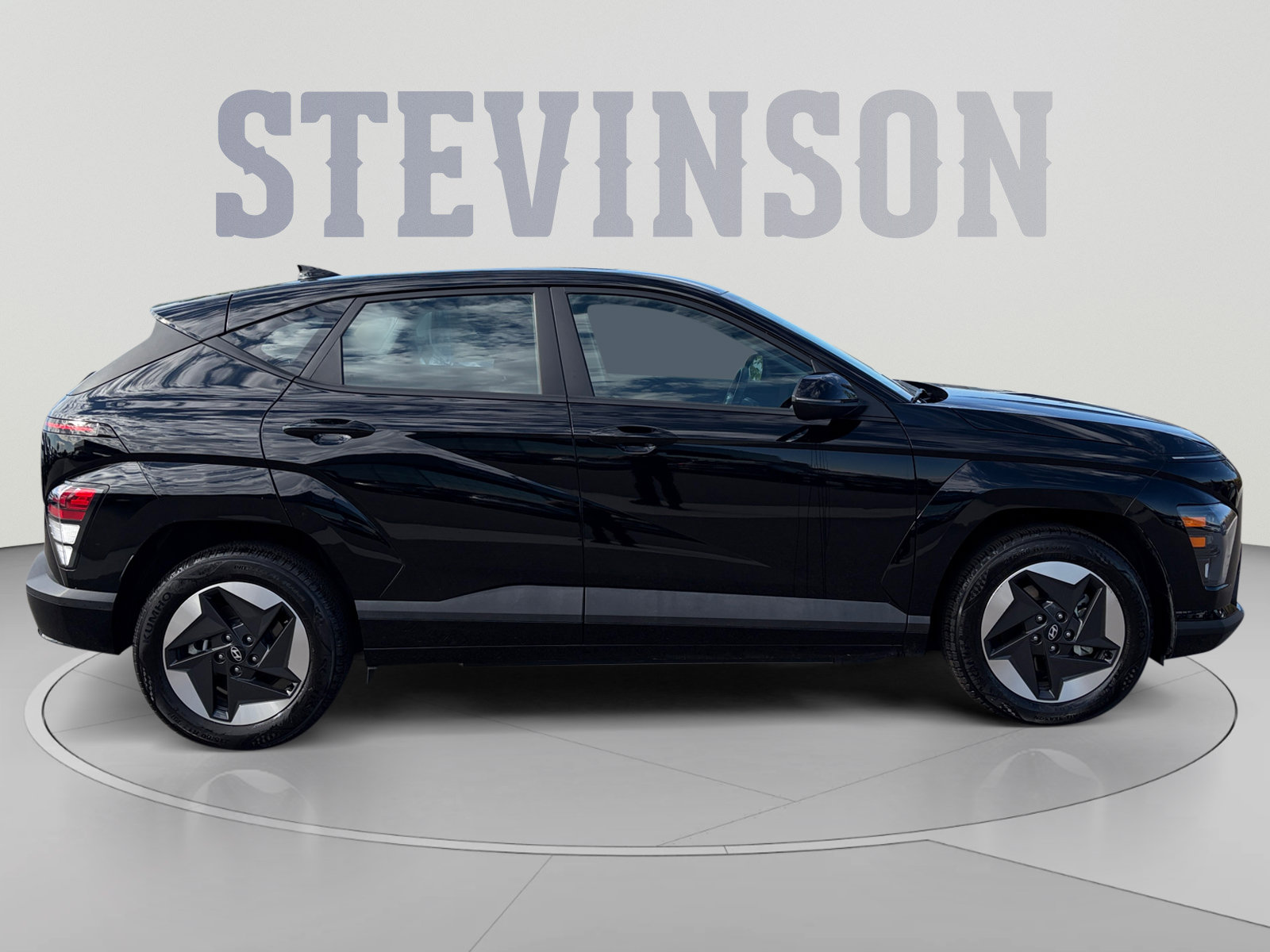 Certified 2024 Hyundai Kona SE FWD image 6