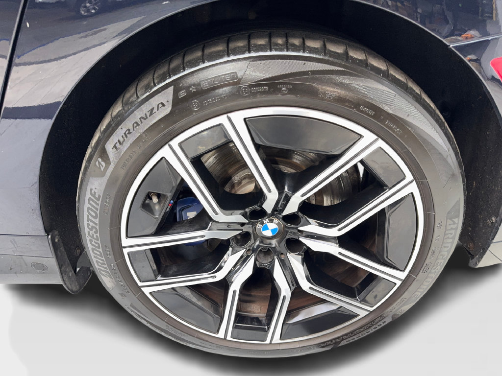 Used 2024 BMW i7 xDrive60 w/ Executive Package AWD/4WD image 78