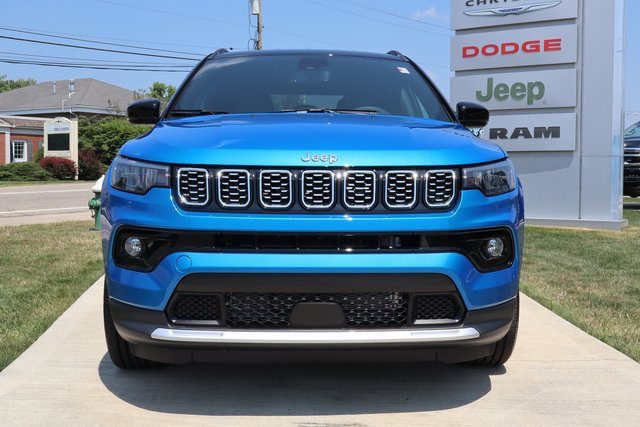 New 2025 Jeep Compass Limited image 5