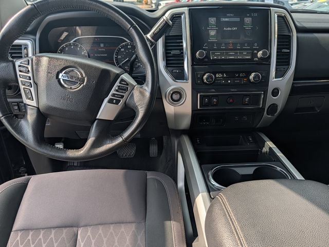 Used 2020 Nissan Titan SV w/ SV Convenience Package RWD image 19