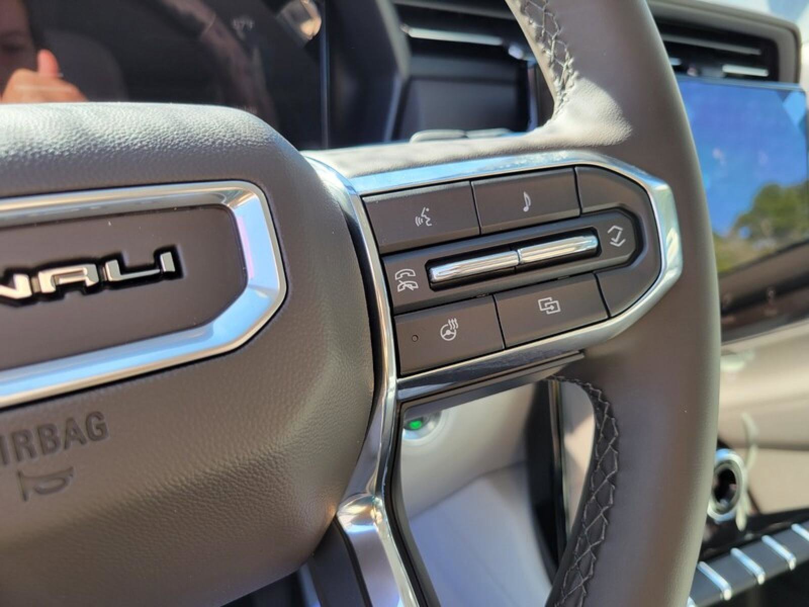 New 2026 GMC Terrain Denali w/ LPO, Floor Liner Package image 13