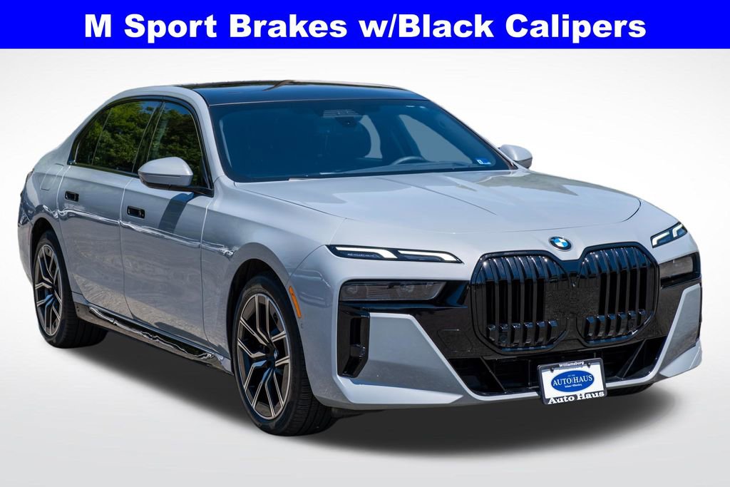 Used 2023 BMW 740i RWD image 10