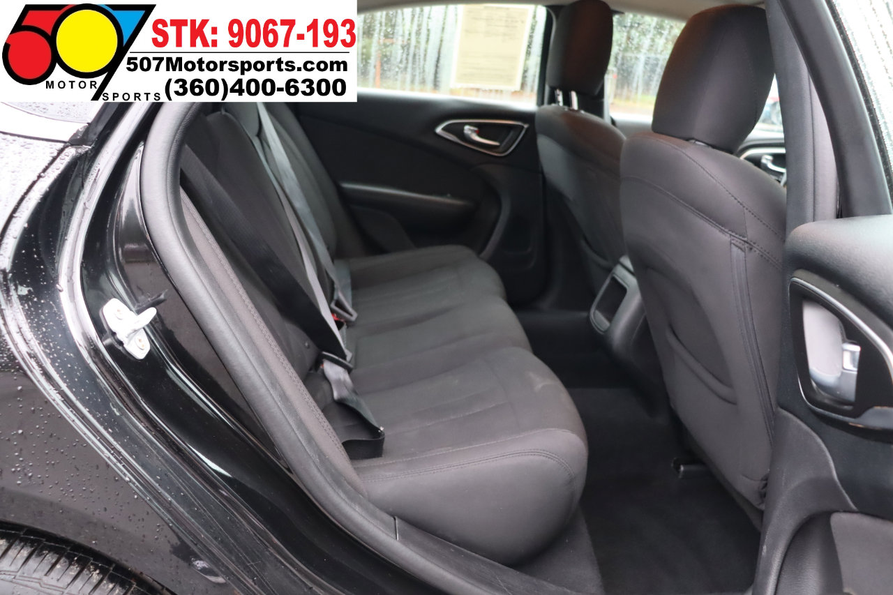 Used 2016 Chrysler 200 LX image 16