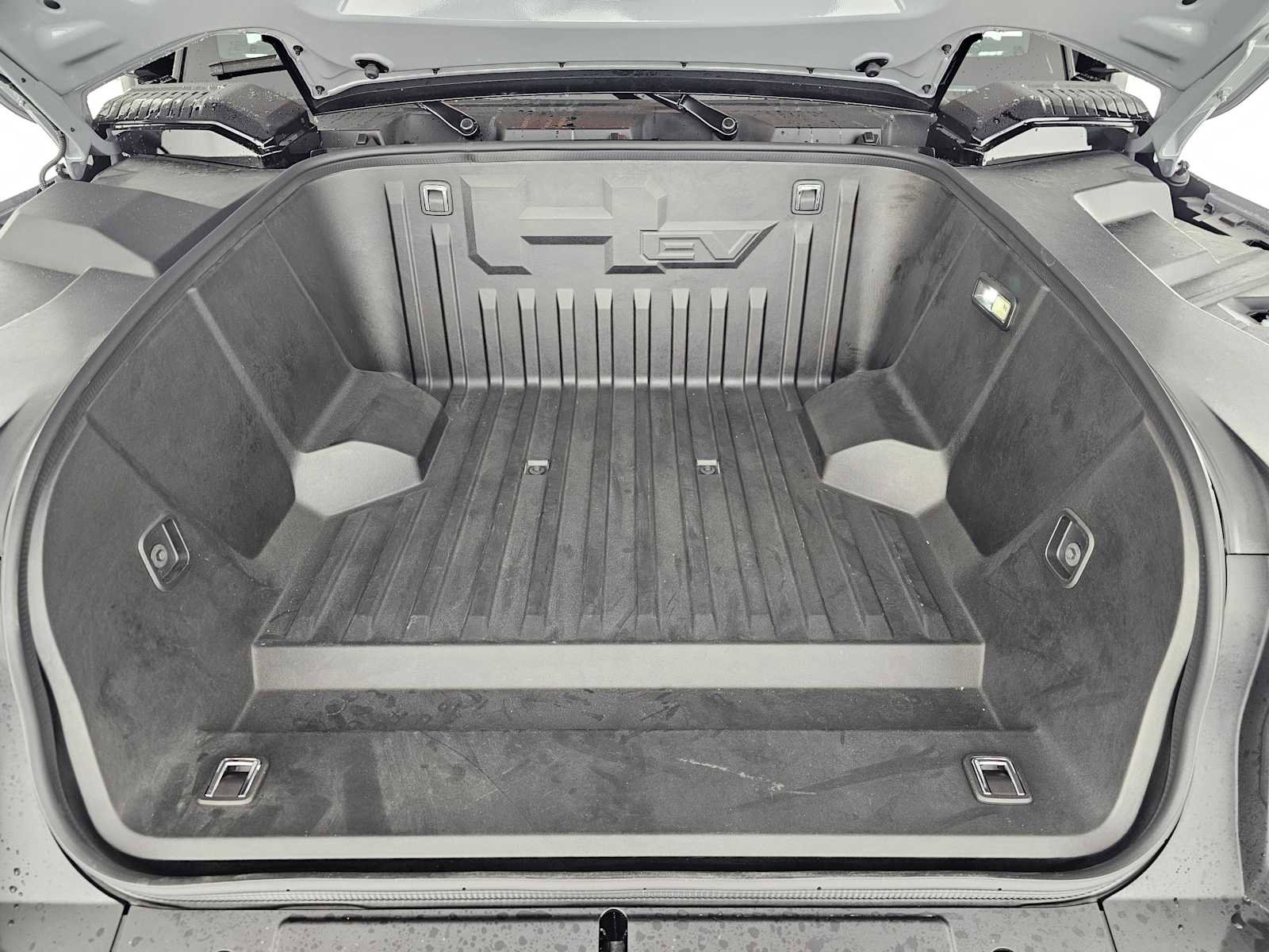 New 2026 GMC Hummer EV SUV image 23