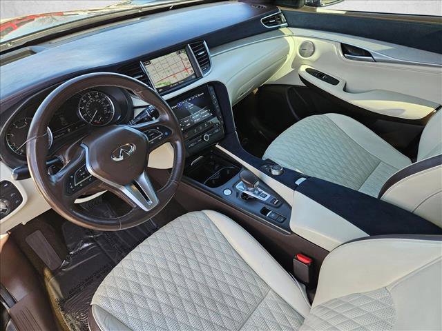 Used 2019 INFINITI QX50 Essential w/ Sensory Package FWD image 12